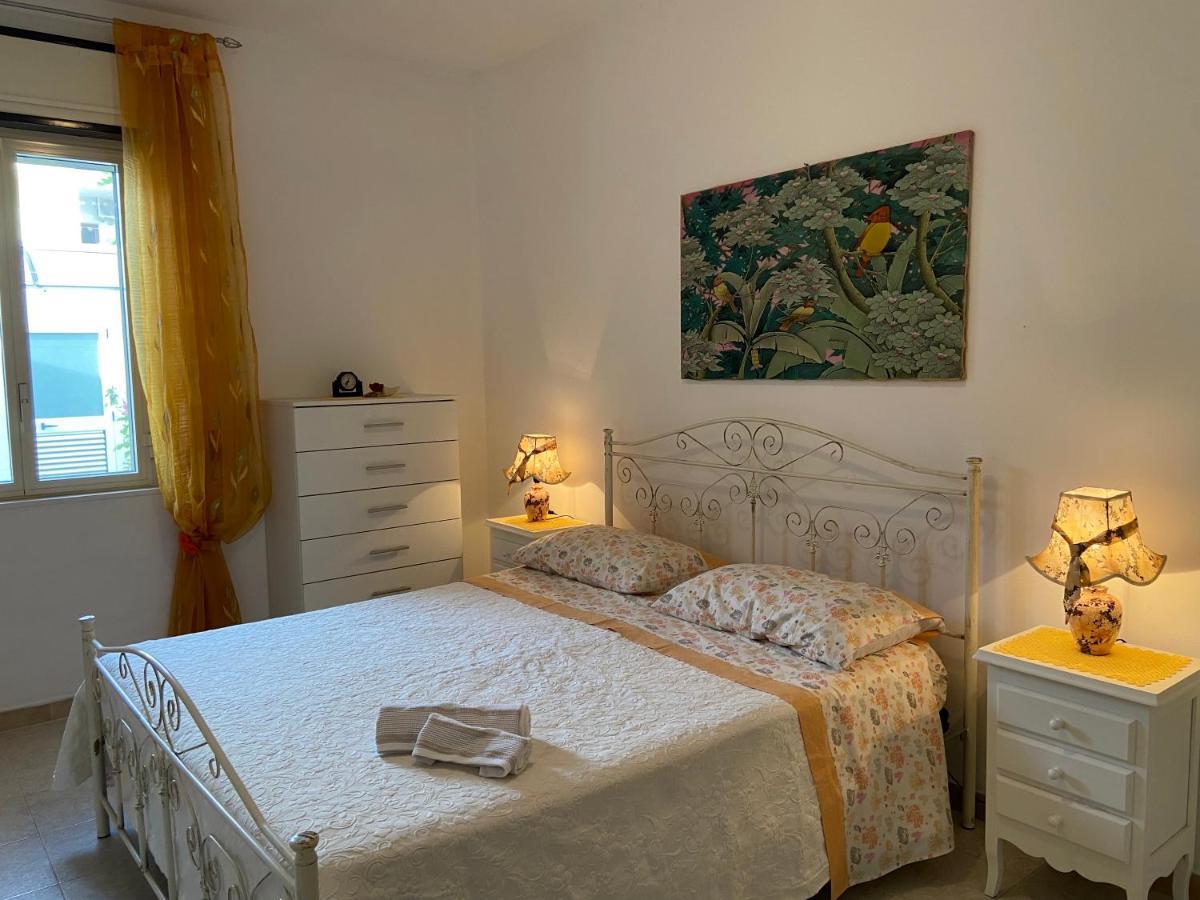 Villetta - 7' A Piedi Dal Mare - Wifi - Free Parking سان فوكا المظهر الخارجي الصورة
