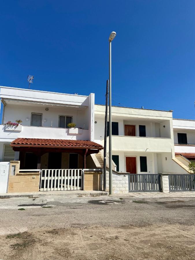 Villetta - 7' A Piedi Dal Mare - Wifi - Free Parking سان فوكا المظهر الخارجي الصورة